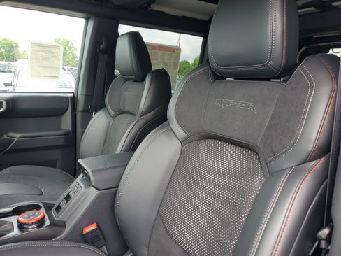 New 2026 Ford Bronco Raptor w/ Interior Carbon Fiber Pack AWD/4WD image 13
