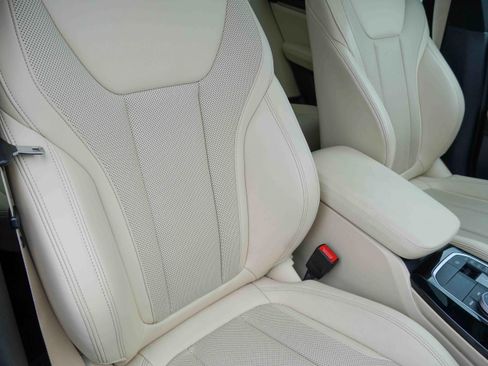 Used 2022 BMW X3 xDrive30i w/ Premium Package 2 image 14