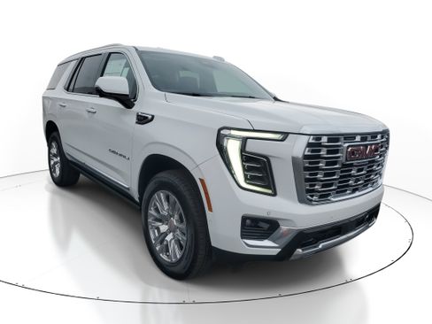 New 2026 GMC Yukon Denali w/ Sun & Power Step Package image 2