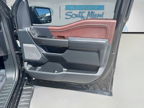 Used 2023 Ford F150 Lariat AWD/4WD image 34
