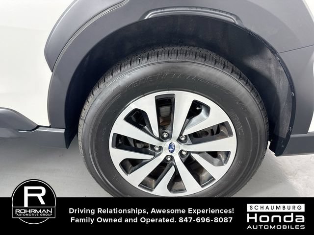 Used 2023 Subaru Outback Premium AWD/4WD image 5