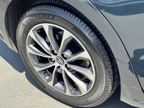 Used 2016 Toyota Avalon XLE Premium FWD image 20