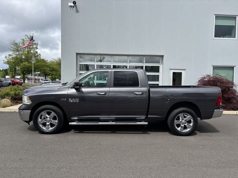 Used 2017 RAM 1500 Big Horn AWD/4WD image 2