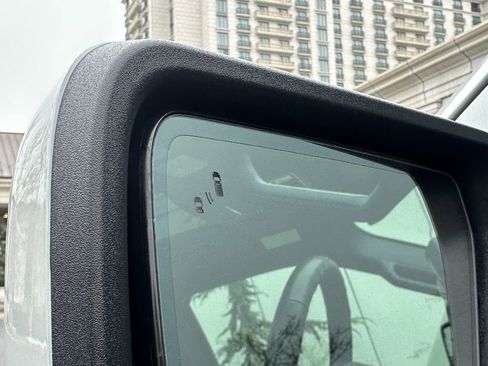 Used 2024 Ford F150 Lariat image 19