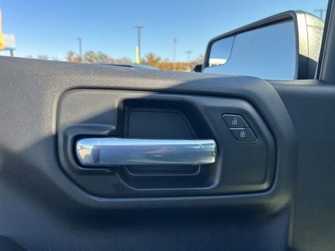 New 2026 Chevrolet Silverado 1500 Custom Trail Boss w/ LPO, Dark Essentials Package image 12