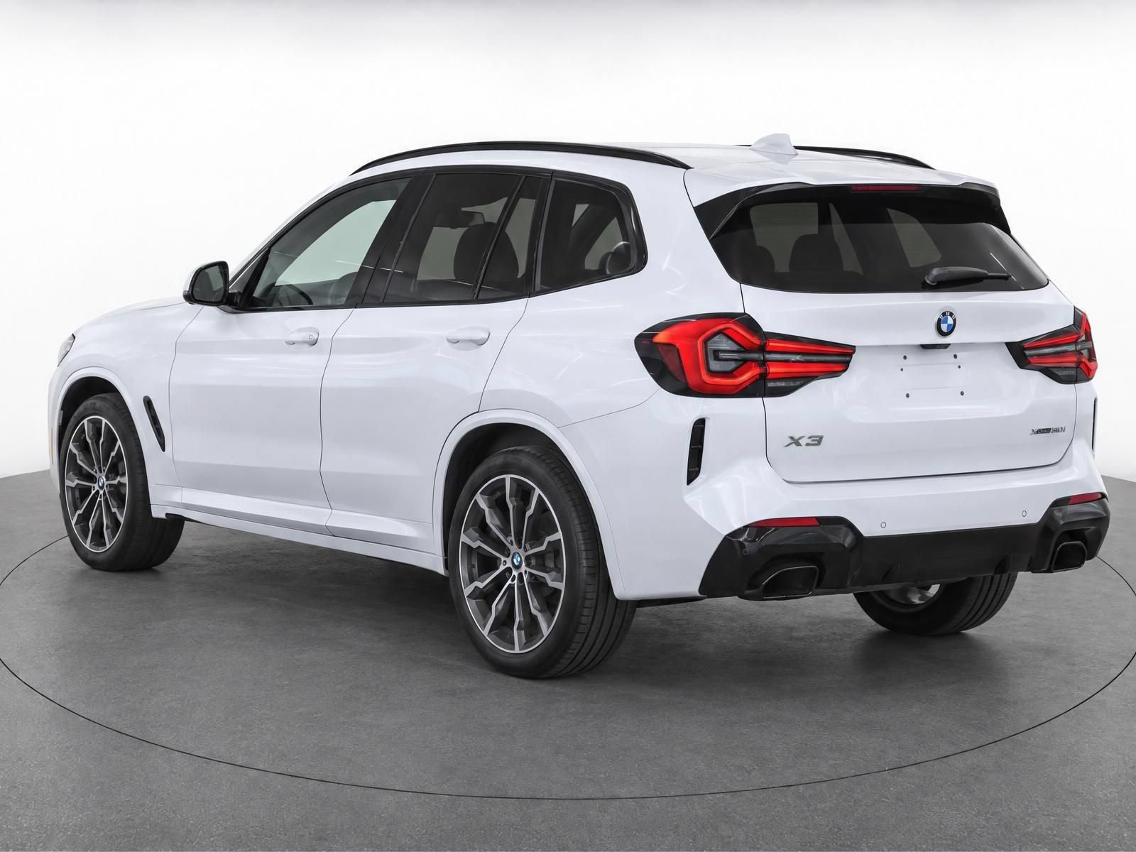 Used 2022 BMW X3 xDrive30i w/ M Sport Package AWD/4WD image 7