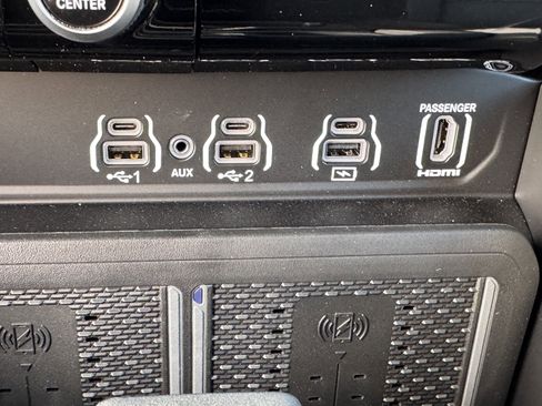 New 2026 RAM 3500 Limited image 32