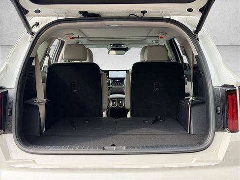 Used 2024 Kia Sorento SX Prestige w/ Panoramic Sunroof Package AWD/4WD image 6