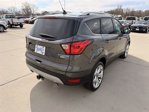 Certified 2019 Ford Escape Titanium w/ U9j03 - Titanium Tow Package AWD/4WD image 5