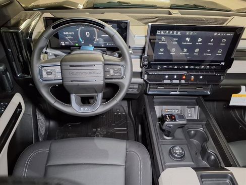 Used 2026 GMC Hummer EV 4x4 Crew Cab image 11