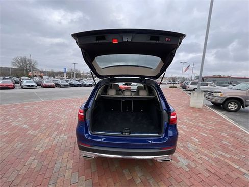Used 2019 Mercedes-Benz GLC 300 image 34