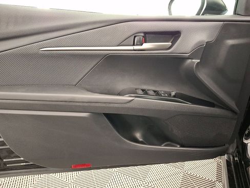 Certified 2025 Toyota Camry SE FWD image 2
