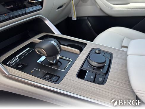 New 2025 MAZDA CX-90 Plug-In Hybrid w/ Premium Plus image 24
