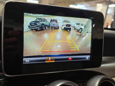 Used 2017 Mercedes-Benz C 300 Sedan image 30