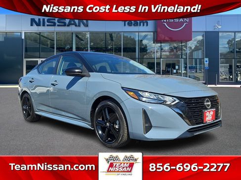 Certified 2024 Nissan Sentra SR w/ SR Premium Package image 1