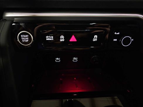 New 2025 Audi Q5 Prestige image 31