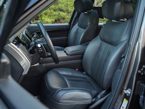 Used 2022 Land Rover Range Rover Long Wheelbase First Edition image 23