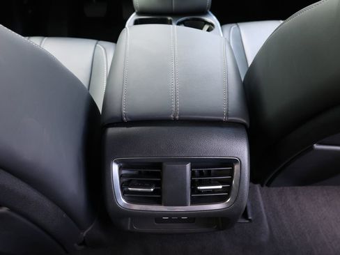 Used 2025 Acura RDX SH-AWD w/ Technology Package image 29