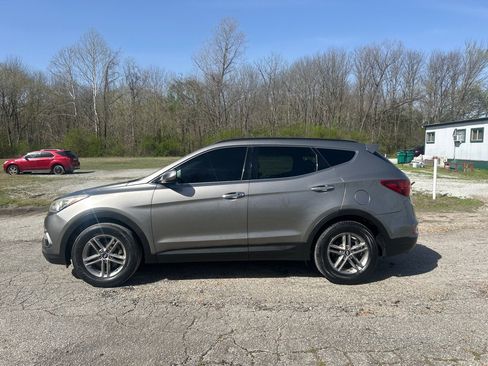 Used 2018 Hyundai Santa Fe Sport w/ 2.4L Value Package 02 image 5