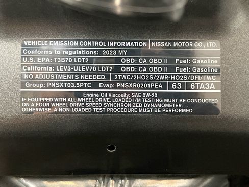 Used 2023 Nissan Pathfinder SV AWD/4WD image 21
