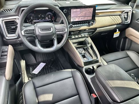 New 2026 GMC Canyon Denali image 20