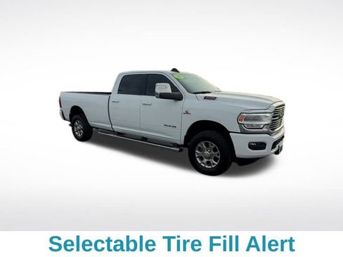 Used 2024 RAM 3500 Laramie image 40