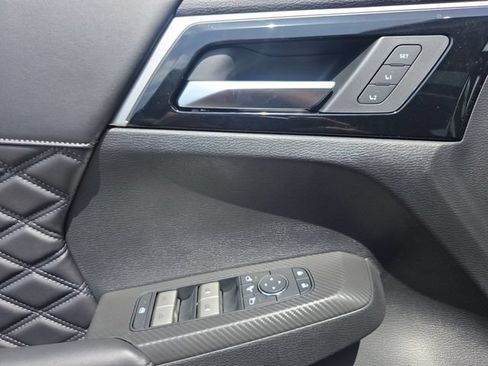 New 2026 Nissan Rogue Platinum AWD/4WD image 25