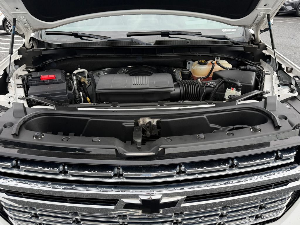 Used 2022 Chevrolet Tahoe Premier AWD/4WD image 40