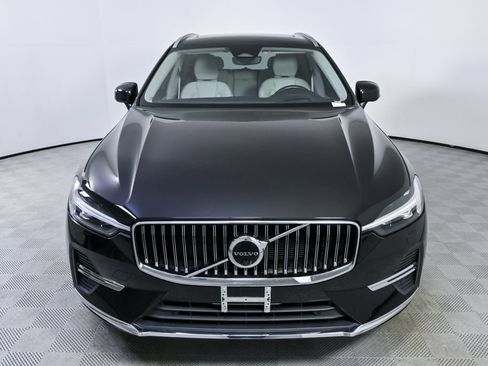 Used 2023 Volvo XC60 B5 Ultimate w/ Climate Package FWD image 37