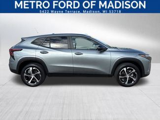 Used 2025 Chevrolet Trax RS w/ Driver Confidence Package FWD 360° Tour