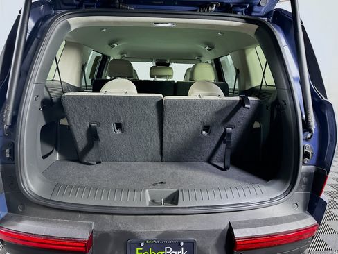 Used 2025 Hyundai Santa Fe SEL AWD/4WD image 29
