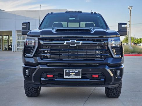New 2026 Chevrolet Silverado 2500 LTZ w/ LTZ Plus Package AWD/4WD image 6