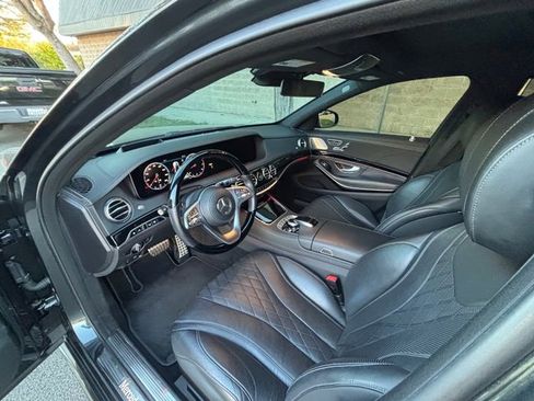 Used 2018 Mercedes-Benz S 560 4MATIC Sedan image 33