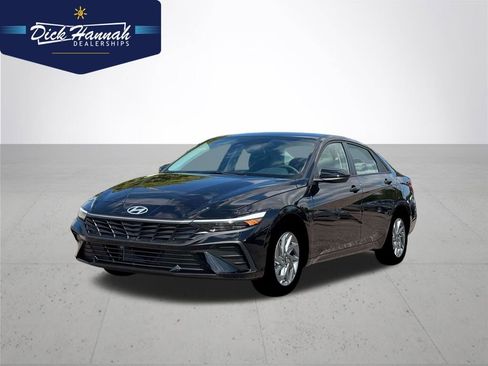 New 2026 Hyundai Elantra Blue image 1