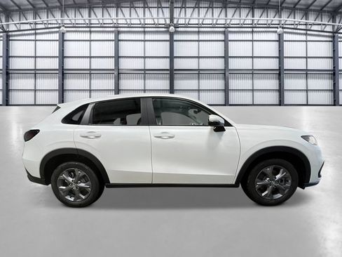 New 2027 Honda HR-V LX image 7