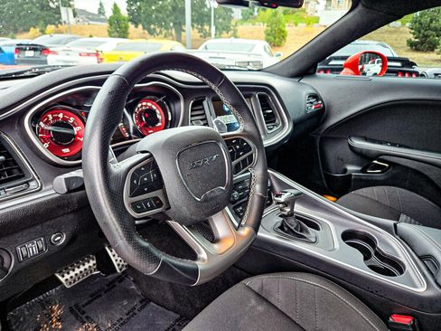 Used 2023 Dodge Challenger SRT Hellcat image 9