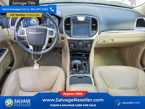 Used 2012 Chrysler 300 Limited RWD image 11