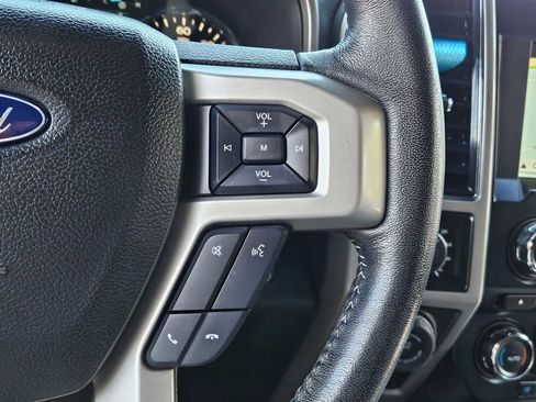 Used 2017 Ford F150 Lariat image 26