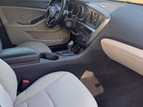 Used 2013 Kia Optima LX FWD image 14
