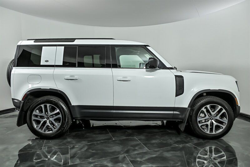 Used 2020 Land Rover Defender 110 HSE AWD/4WD image 9