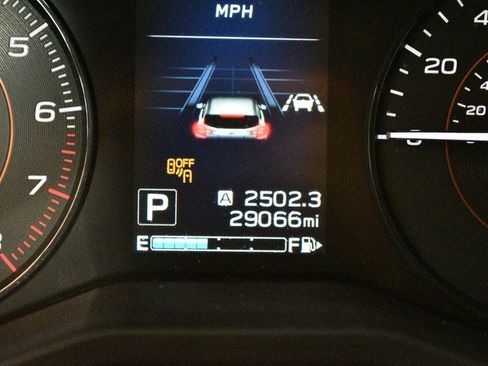 Used 2019 Subaru Crosstrek 2.0i Premium w/ Eyesight System AWD/4WD image 41