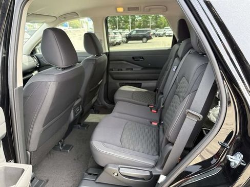 New 2026 Nissan Pathfinder SV AWD/4WD image 10