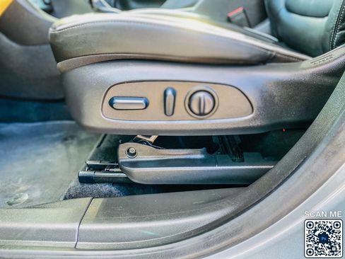 Used 2024 Buick Encore GX Avenir w/ Avenir Technology Package AWD/4WD image 19