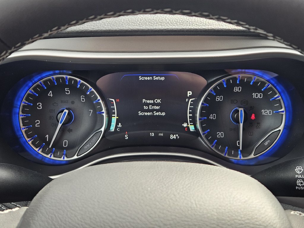 New 2027 Chrysler Pacifica Select AWD/4WD image 11