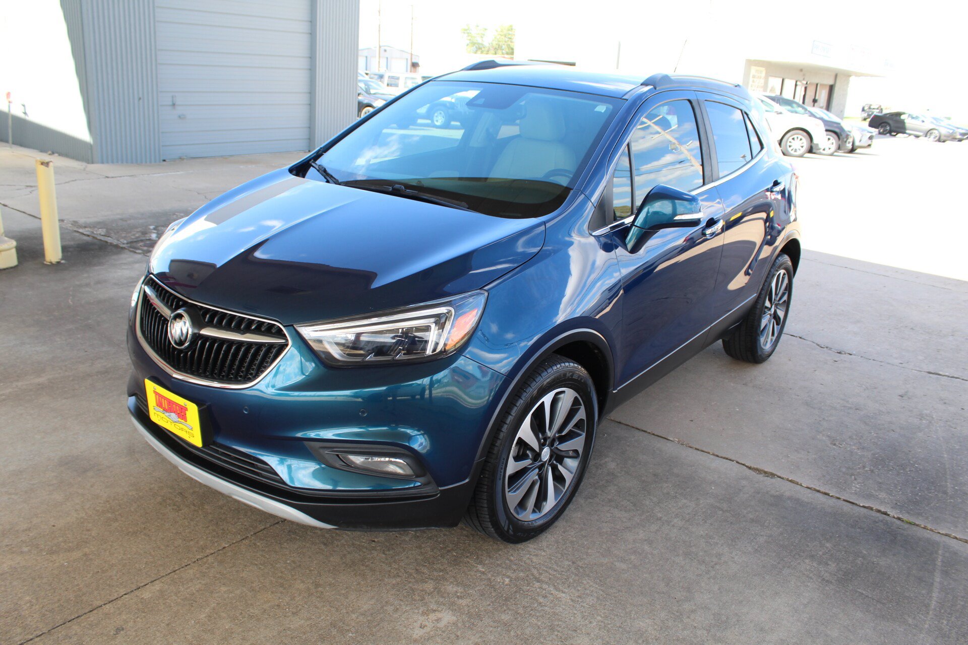 Used 2019 Buick Encore Essence w/ Safety Package II AWD/4WD image 46
