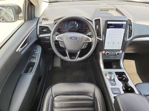 Used 2024 Ford Edge SEL AWD/4WD image 10