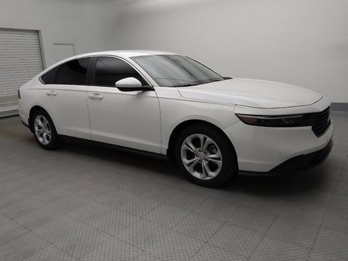 Used 2024 Honda Accord LX image 11