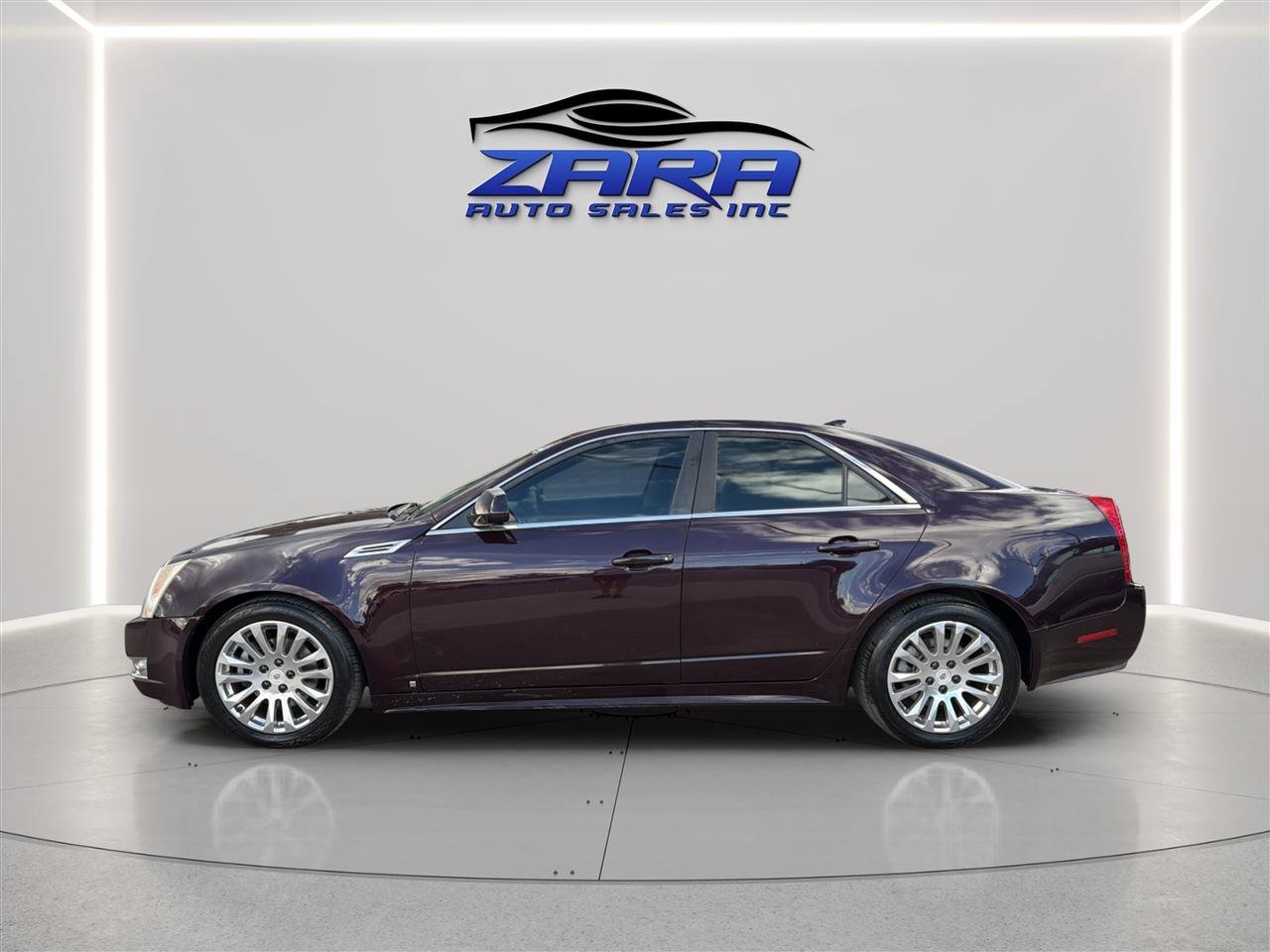 Used 2010 Cadillac CTS Premium AWD/4WD image 4