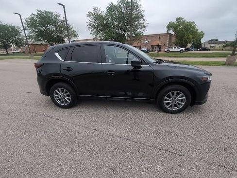 Used 2025 MAZDA CX-5 AWD 2.5 S w/ Preferred Package image 2