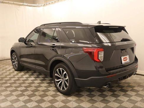 Certified 2023 Ford Explorer ST-Line w/ Class IV Trailer Tow Package RWD image 17